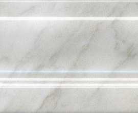 Плинтус Kerama Marazzi FMD041 Каприччо белый глянцевый 20x10